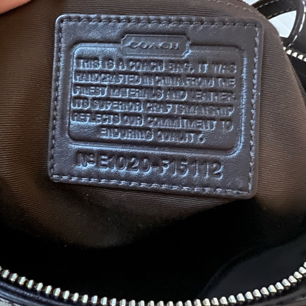 Brown coach bag in great condition - Picture 9 of 9